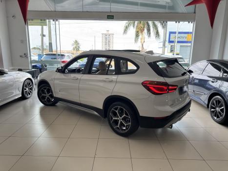 BMW X1 2.0 16V 4P SDRIVE 20I X-LINE ACTIVEFLEX TURBO AUTOMTICO, Foto 4