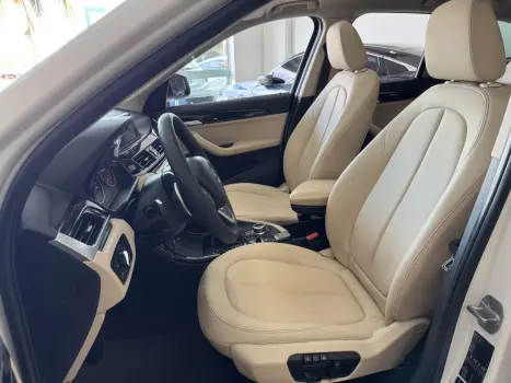 BMW X1 2.0 16V 4P SDRIVE 20I X-LINE ACTIVEFLEX TURBO AUTOMTICO, Foto 16