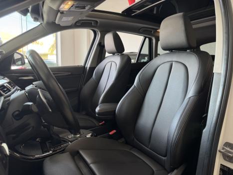 BMW X1 2.0 16V 4P SDRIVE 20I X-LINE ACTIVEFLEX TURBO AUTOMTICO, Foto 12