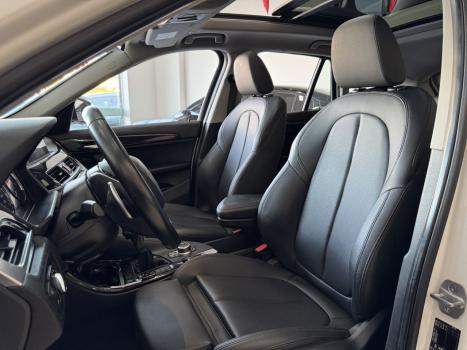 BMW X1 2.0 16V 4P SDRIVE 20I X-LINE ACTIVEFLEX TURBO AUTOMTICO, Foto 14