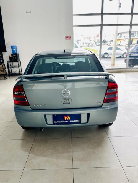 CHEVROLET Astra Hatch 2.0 4P FLEX, Foto 4