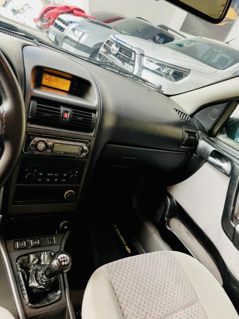 CHEVROLET Astra Hatch 2.0 4P FLEX, Foto 17