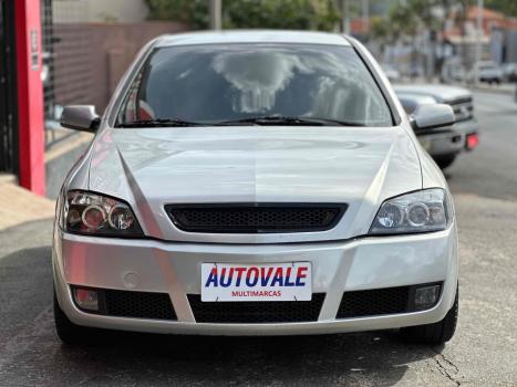 CHEVROLET Astra Hatch 2.0 4P FLEX, Foto 2