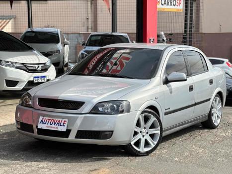 CHEVROLET Astra Hatch 2.0 4P FLEX, Foto 4