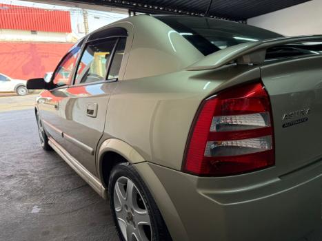 CHEVROLET Astra Hatch 2.0 4P ADVANTAGE FLEX AUTOMTICO, Foto 4
