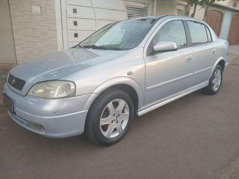 CHEVROLET Astra Sedan 1.8 4P GL ALCOOL, Foto 2