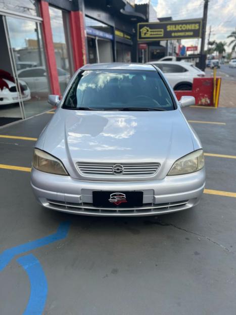 CHEVROLET Astra Sedan 1.8 4P GL ALCOOL, Foto 2