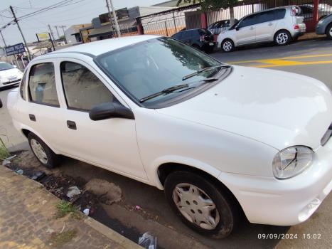 CHEVROLET Classic Sedan 1.0 4P, Foto 2