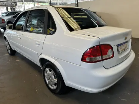 CHEVROLET Classic Sedan 1.0 4P VHCE FLEX LS, Foto 2