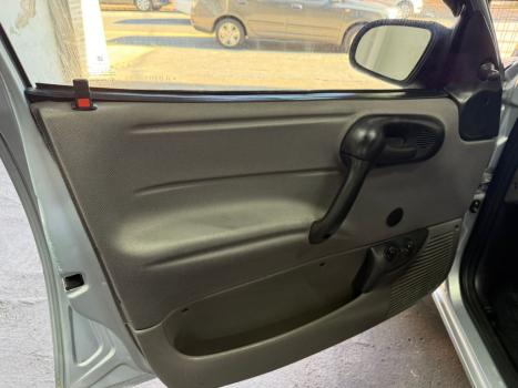CHEVROLET Classic Sedan 1.0 4P VHCE FLEX, Foto 7