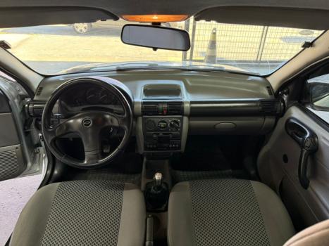 CHEVROLET Classic Sedan 1.0 4P VHCE FLEX, Foto 10