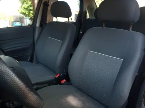 CHEVROLET Classic Sedan 1.0 4P VHCE FLEX LS, Foto 4