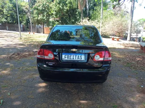 CHEVROLET Classic Sedan 1.0 4P VHCE FLEX LS, Foto 7