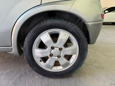 CHEVROLET Corsa Hatch 1.0 4P MAXX, Foto 8