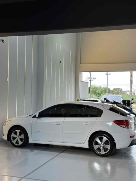 CHEVROLET Cruze Hatch 1.8 16V 4P LT SPORT FLEX AUTOMTICO, Foto 4