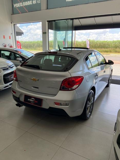 CHEVROLET Cruze Hatch 1.4 16V 4P LTZ SPORT6 TURBO FLEX AUTOMTICO, Foto 4