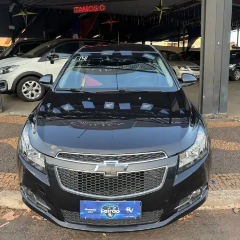 CHEVROLET Cruze Hatch 1.8 16V 4P LT SPORT6 FLEX, Foto 2