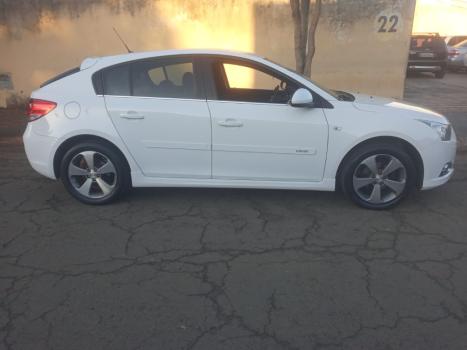 CHEVROLET Cruze Hatch 1.8 16V 4P LT SPORT6 FLEX AUTOMTICO, Foto 4