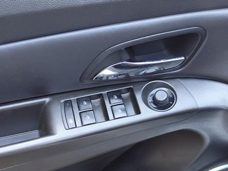 CHEVROLET Cruze Sedan 1.8 16V 4P LT ECOTEC FLEX AUTOMTICO, Foto 17