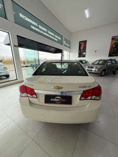 CHEVROLET Cruze Sedan 1.4 16V 4P LTZ FLEX TURBO AUTOMTICO, Foto 5