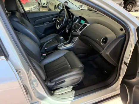 CHEVROLET Cruze Sedan 1.8 16V 4P LT ECOTEC FLEX AUTOMTICO, Foto 7