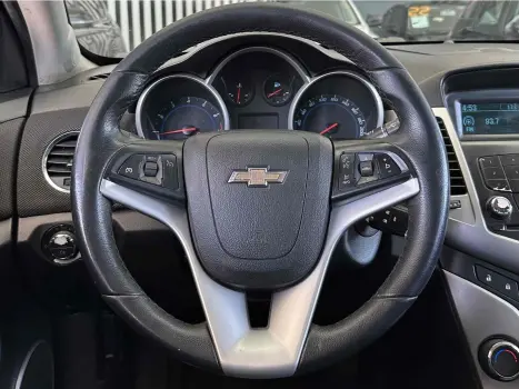 CHEVROLET Cruze Sedan 1.8 16V 4P LT ECOTEC FLEX AUTOMTICO, Foto 14
