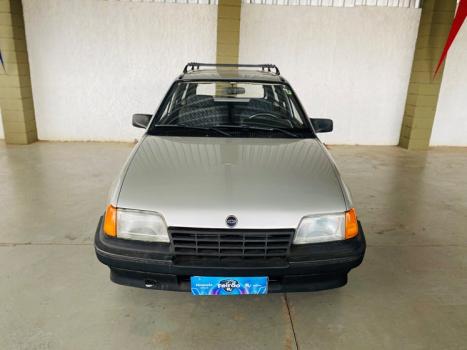 CHEVROLET Ipanema 1.8 4P SL, Foto 2