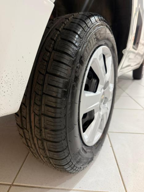 CHEVROLET Montana 1.4 FLEX LS, Foto 2