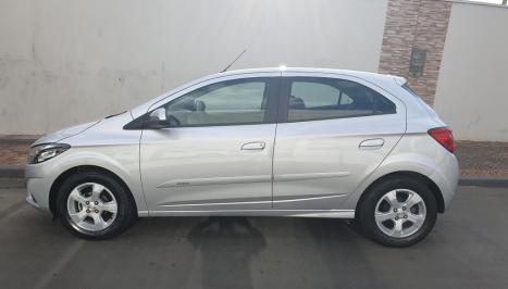 CHEVROLET Onix Hatch 1.4 4P FLEX LT AUTOMTICO, Foto 2