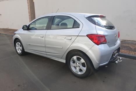 CHEVROLET Onix Hatch 1.4 4P FLEX LT AUTOMTICO, Foto 3