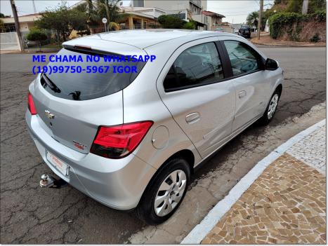 CHEVROLET Onix Hatch 1.4 4P FLEX LT, Foto 3