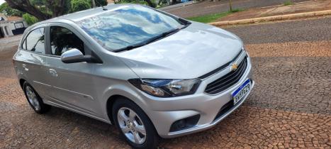 CHEVROLET Onix Hatch 1.4 4P FLEX LT, Foto 2