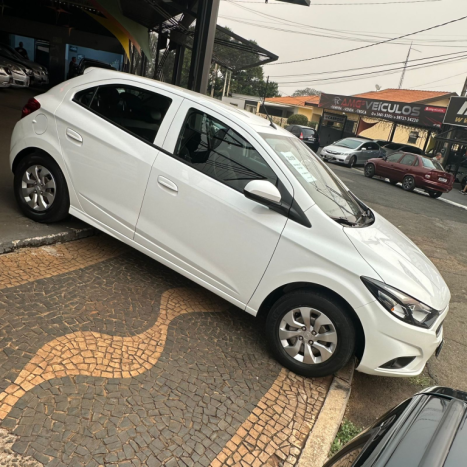 CHEVROLET Onix Hatch 1.0 4P FLEX LT, Foto 8