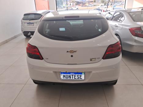 CHEVROLET Onix Hatch 1.4 4P FLEX LT, Foto 4