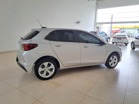 CHEVROLET Onix Hatch 1.0 12V 4P FLEX PREMIER TURBO AUTOMTICO, Foto 4