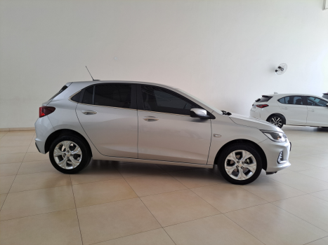 CHEVROLET Onix Hatch 1.0 12V 4P FLEX PREMIER TURBO AUTOMTICO, Foto 10