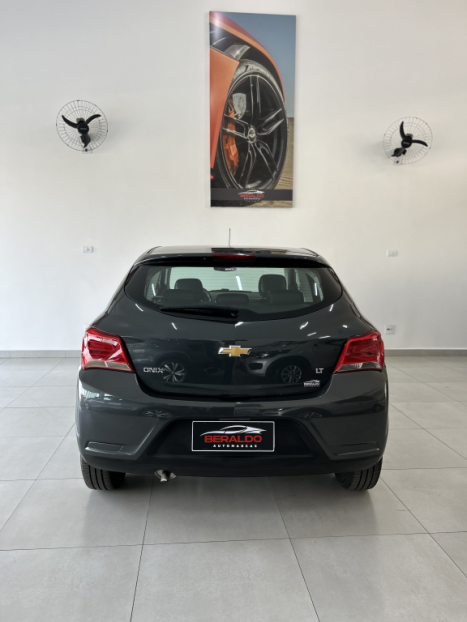 CHEVROLET Onix Hatch 1.0 4P FLEX LT, Foto 3