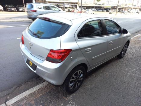 CHEVROLET Onix Hatch 1.4 4P FLEX LTZ, Foto 6