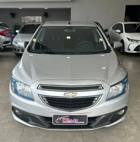 CHEVROLET Onix Hatch 1.4 4P FLEX LTZ, Foto 3