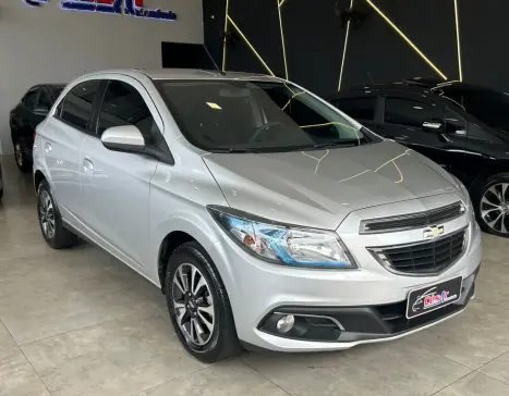 CHEVROLET Onix Hatch 1.4 4P FLEX LTZ, Foto 5