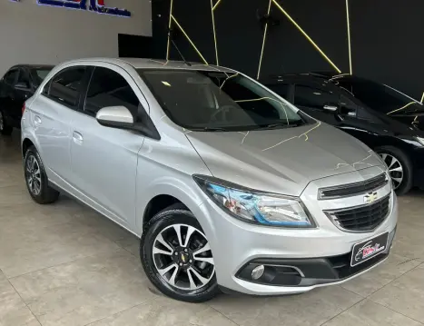 CHEVROLET Onix Hatch 1.4 4P FLEX LTZ, Foto 13