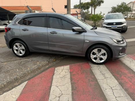 CHEVROLET Onix Hatch 1.0 12V 4P FLEX PREMIER 2 TURBO AUTOMTICO, Foto 5