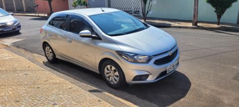 CHEVROLET Onix Hatch 1.0 4P FLEX LT, Foto 4