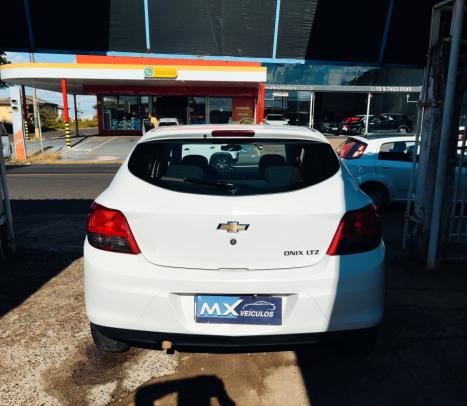 CHEVROLET Onix Hatch 1.4 4P FLEX LTZ AUTOMTICO, Foto 11
