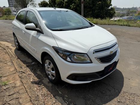 CHEVROLET Onix Hatch 1.4 4P FLEX LT, Foto 3