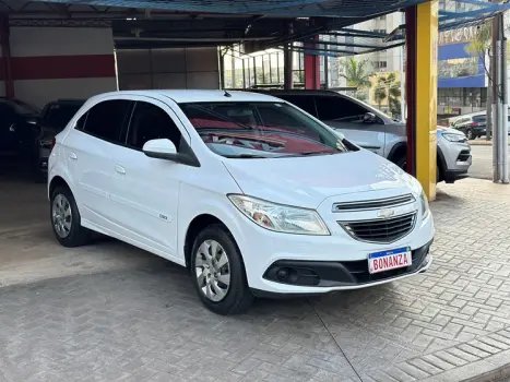 CHEVROLET Onix Hatch 1.0 4P FLEX LT, Foto 3