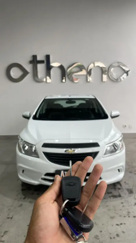 CHEVROLET Onix Hatch 1.0 4P FLEX LS, Foto 2