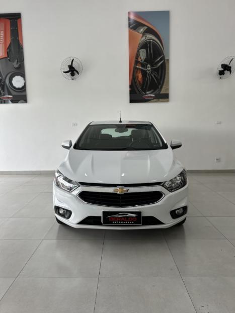 CHEVROLET Onix Hatch 1.4 4P FLEX LTZ, Foto 2