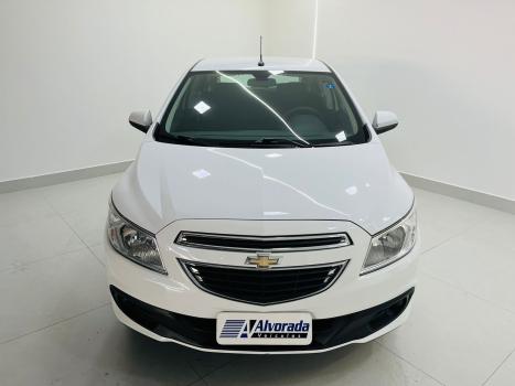 CHEVROLET Onix Hatch 1.4 4P FLEX LT, Foto 2