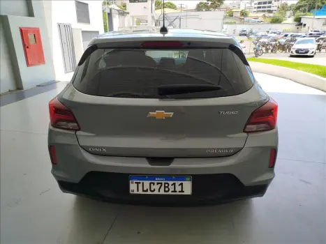 CHEVROLET Onix Hatch 1.0 12V 4P FLEX PREMIER TURBO AUTOMTICO, Foto 6